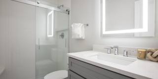 Lakeside Apartments Gallery 31