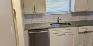 Beautiful Fully Remodeled 3 bedroom in the Heart of Broken Arrow Gallery 16