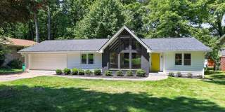1480 Edinburgh Drive Gallery 1