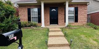596 W ASHLEY GLEN Cir Gallery 1