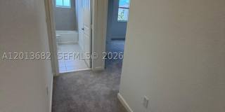 2740 SE 24th Ct Gallery 19