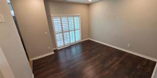 Stylish 3 Bedroom Townhome in Prime Huntington Beach Location Gallery 10