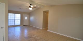 1206 Bonner Dr Gallery 8