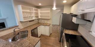 Beaverton 3 Bed 2.5ba Beautiful 2 Story Condo With 2 Car Garage, Gas Fireplace, High Ceilings & Patio! Beaverton 3 Bed 2.5ba Beautiful 2 Story Condo With 2 Car Garage, Gas Fireplace, High Ceilings & Patio! Gallery 6