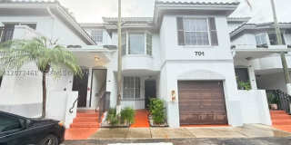 701 SW 148th Ave Gallery 1