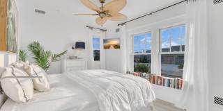 985 Ocean Avenue Gallery 25