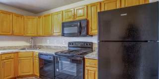 Oak Grove Gallery 21