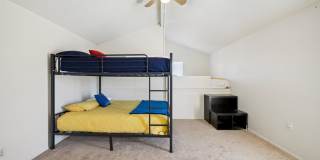 Great 2 Bedroom Townhome - Available Now! Gallery 14