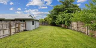 2227 NE 3rd Avenue Gallery 21