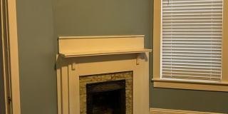 Savannah 1ST Floor of Duplex on Whitaker Street @ 34th-Near Forsyth Park Gallery 13