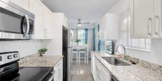 1821 SW 11th Ct Gallery 4