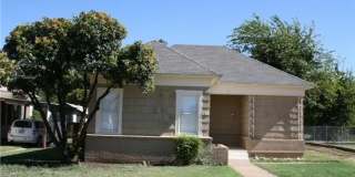 Two Bedroom Two Bathroom Home w/ a BONUS Room Two Bedroom Two Bathroom Home w/ a BONUS Room Gallery 1