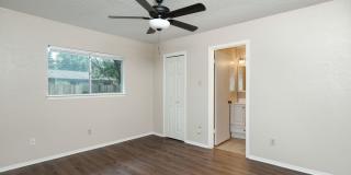 Awesome 3 Bedroom house in Anderson Mill with 2 Car Garage! Gallery 7