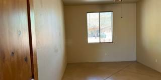 Unique 3Bdm 2Ba home is located in a great central location Gallery 64