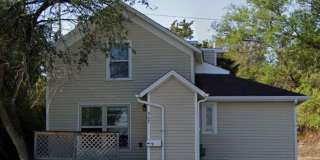 $1600 - 3 Bedroom 2 Bath Home - Heart of the City! Gallery 1