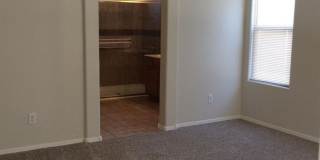 Nice 3 bedroom 2 bath home in Maricopa! Gallery 19