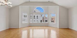 Top-Floor 3BR in Duplex Near BART | Vaulted Ceilings | In-Unit Laundry | Garage Parking Top-Floor 3BR in Duplex Near BART | Vaulted Ceilings | In-Unit Laundry | Garage Parking Gallery 14