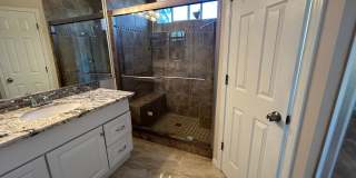 Nice home in Turlock Gallery 11