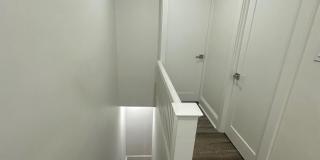 482 MARTIN Street Gallery 15
