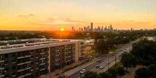 5118 E 7th St Gallery 1