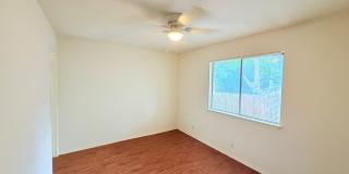 Great, well-maintained single-story duplex tucked away on a quiet cul-de-sac! Gallery 15