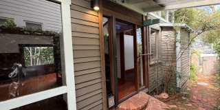 Hidden Garden Retreat – A One-Bedroom Oasis in the Heart of Venice Gallery 4