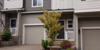 Townhome in South Salem with Attached Garage! ~ 5725 Karen Lynn Gallery 1