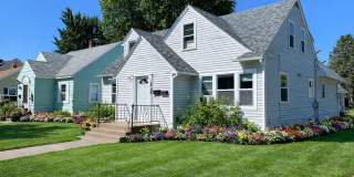 1202 S 11th Avenue Gallery 1