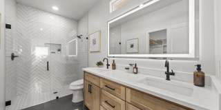 1628 Ewing Avenue Gallery 24