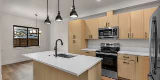 Gorgeous BRAND NEW Modern 2-bd/2-bath Condo in Redmond, OR! Gallery 17