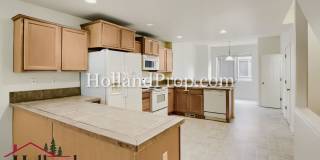 Modern Townhome Near MAX, Nike & High-Tech Corridor Gallery 8