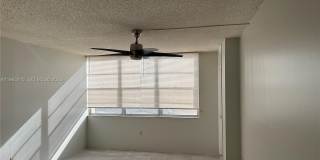 1100 Saint Charles Pl Gallery 8