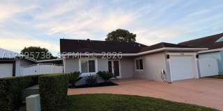 15326 SW 58th Ter Gallery 1