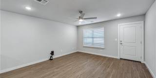 6311 NW Kathleen Street Gallery 2