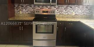 17919 NW 66th Ct Gallery 6