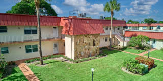 12021 W Greenway Drive Gallery 1