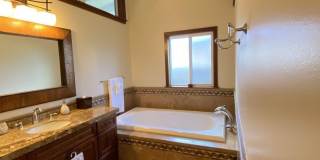 Oceanfront Home on Oahu's North Shore with Spa. Hale Oka Nunu Oceanfront Home on Oahu's North Shore with Spa. Hale Oka Nunu Gallery 20