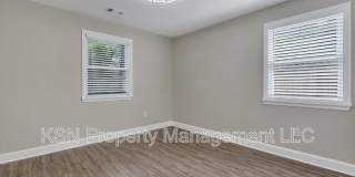2010 Vermont Avenue Gallery 13