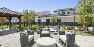 The Arboretum Gallery 27