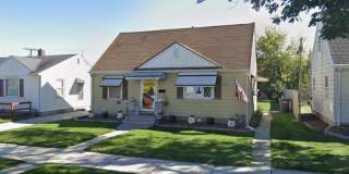 1423 South 19th Street Gallery 1