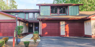 Spacious 3bd/2.5ba Smoketree Condo in Federal Way! Gallery 1