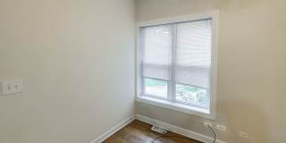 851 West Cornelia Ave. Apt. Gallery 22