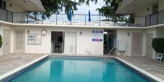 55 SE 14th Street Gallery 29