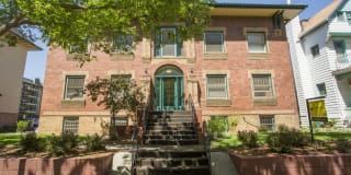 1035 Pearl Street Gallery 13
