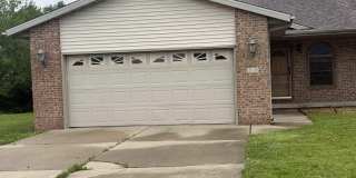 613 OAKBROOK Avenue Gallery 1