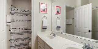 4 Bedroom House House in Gated Community| Community Pool & Gym 4 Bedroom House House in Gated Community| Community Pool & Gym Gallery 9