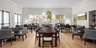 Carmel Gallery 17