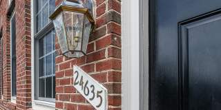 24635 KINGS CANYON Square Gallery 4