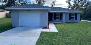 5942 E Loring Ln Gallery 1