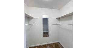 Alder Terrace Gallery 37